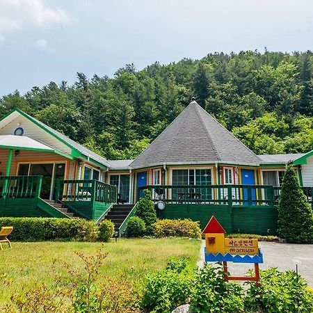 Charm Pension Капхьон Екстериор снимка