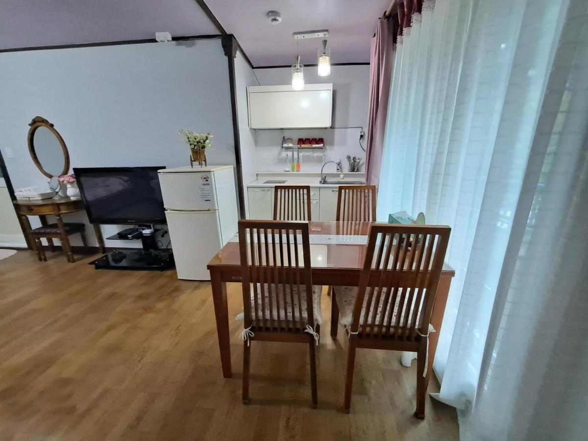 Charm Pension Капхьон Екстериор снимка