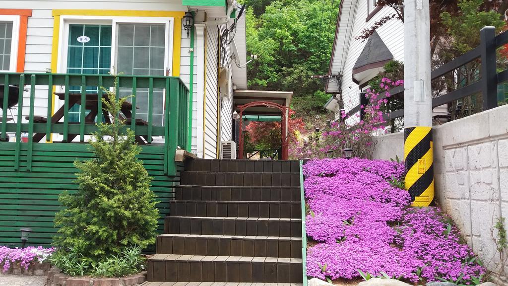 Charm Pension Капхьон Екстериор снимка