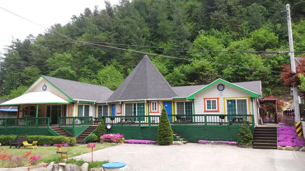 Charm Pension Капхьон Екстериор снимка